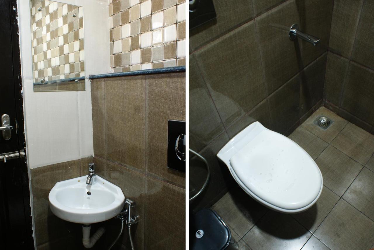 Collection O 8267 Galaxy Inn Kochi Екстер'єр фото